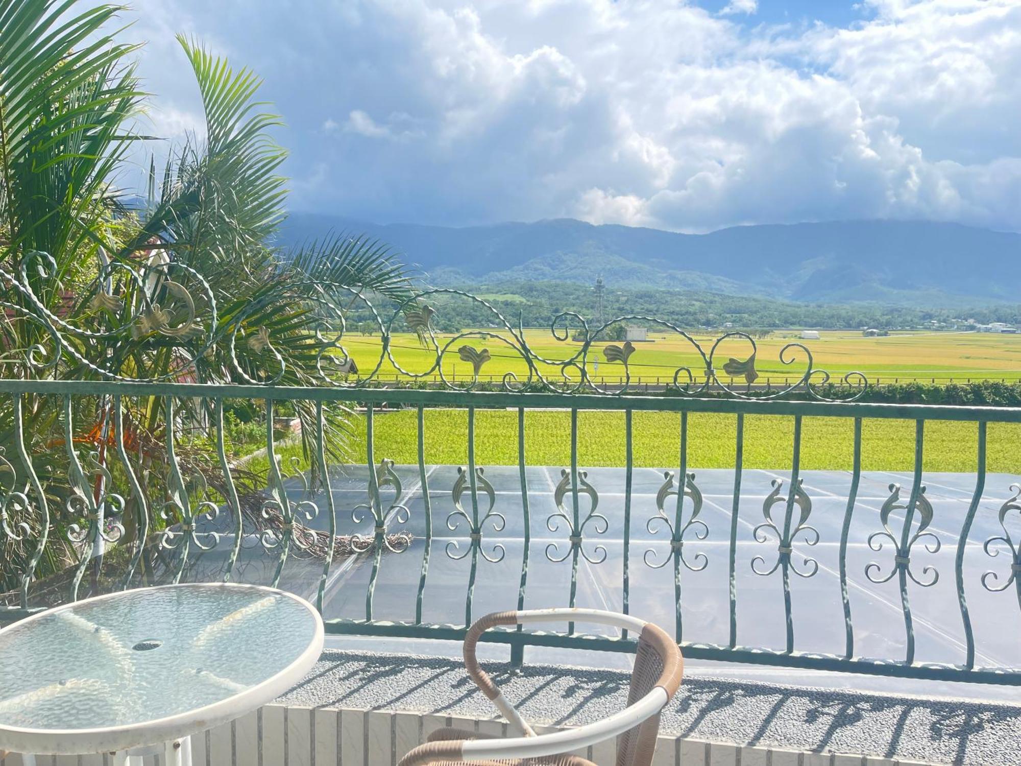 Holiday Homestay Chishang Exterior photo